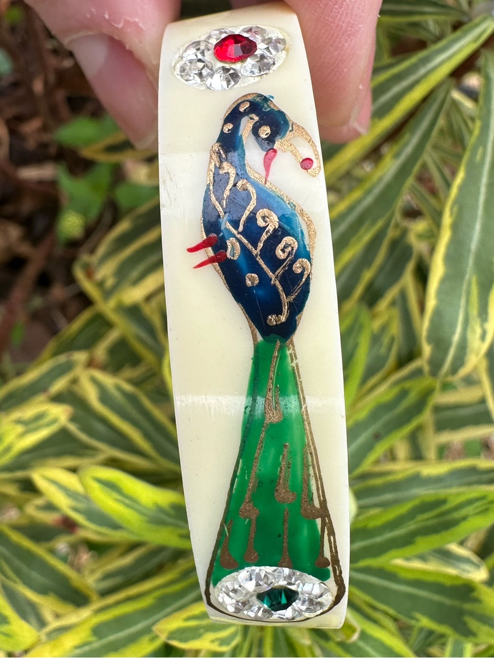 🦚 Pristine 1930s Art Deco Hand-Painted Celluloid Peacock Bangle - Picture 7 of 12